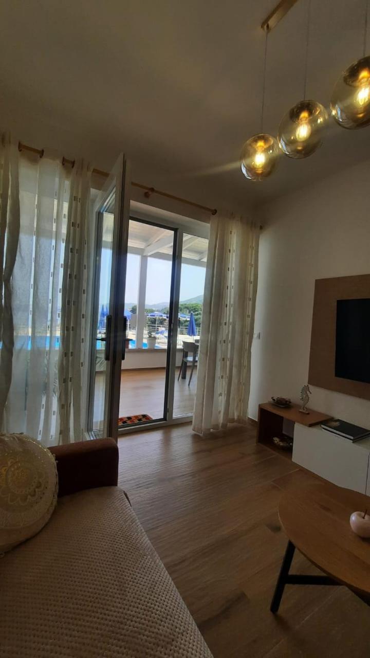 Apartment Happy Blue 2 Vlorë